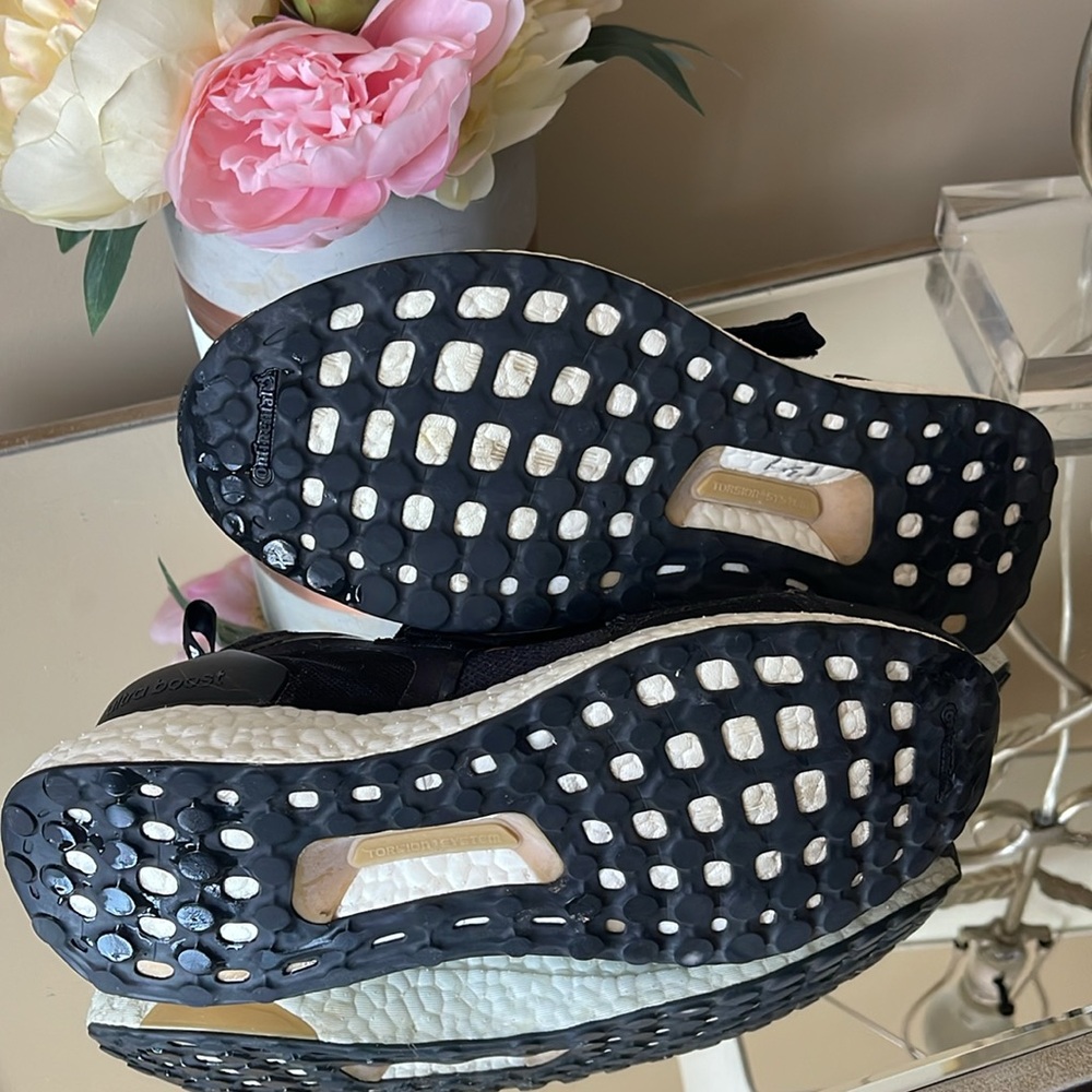 Adidas Stella McCartney Black and White Athletic Shoes - Picture 8 of 9